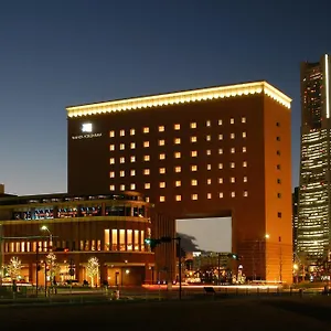 ホテル ナビオス横浜 ***